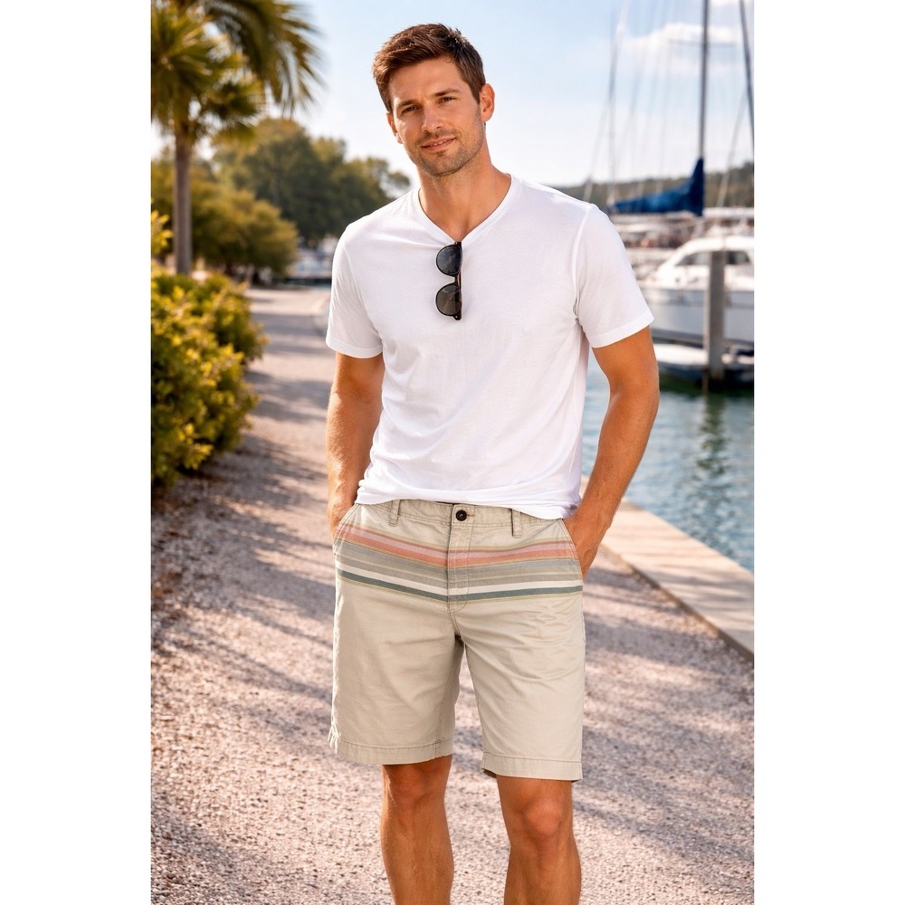 Aeropostale Shorts Men's Size 38 x 11 Khaki Colorful Stripe 100% Cotton Marina